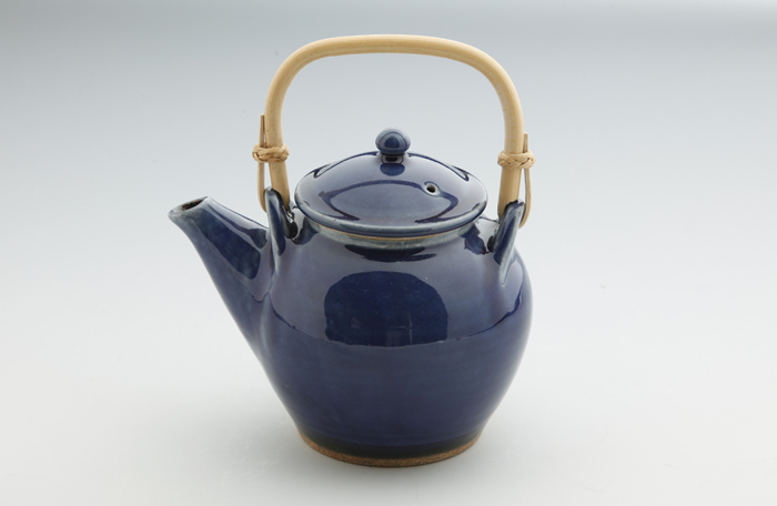 丸紋土瓶・番茶碗4
